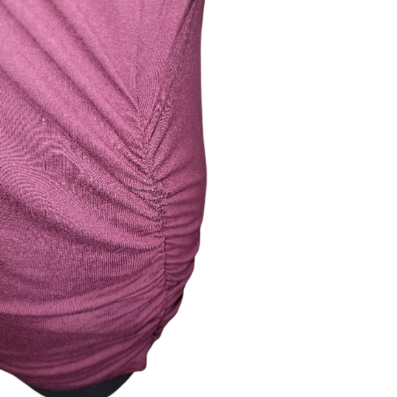 Motherhood maternity long sleeve burgundy top size medium - Picture 5 of 9